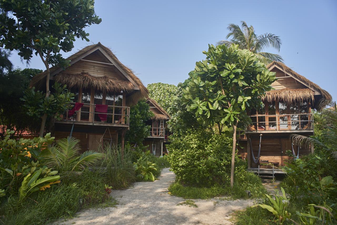 Castaway Resort Koh Lipe Exterior photo